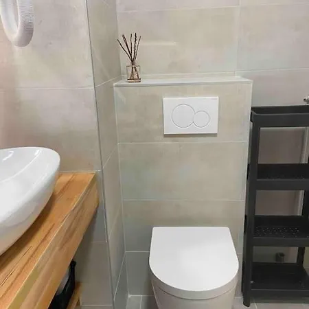 Le Seven, Avec Piscine En Front De Apartment