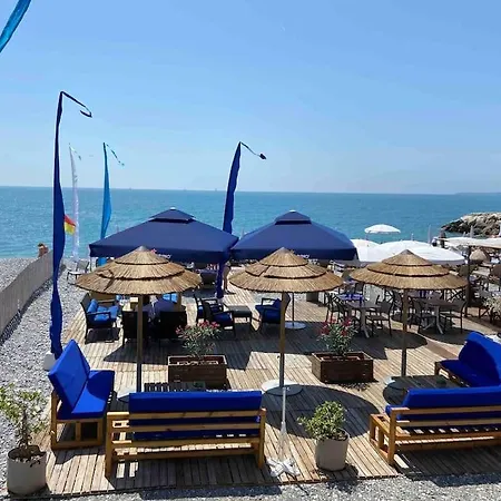 Le Seven, Avec Piscine En Front De Cagnes-sur-Mer