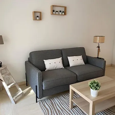 Appartement Le Seven, Avec Piscine En Front De Cagnes-sur-Mer