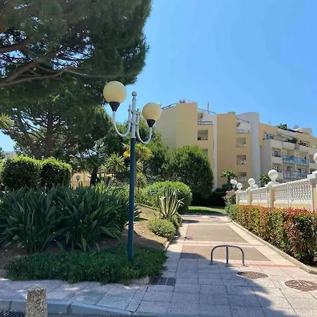 Lejlighed Le Seven, Avec Piscine En Front De *